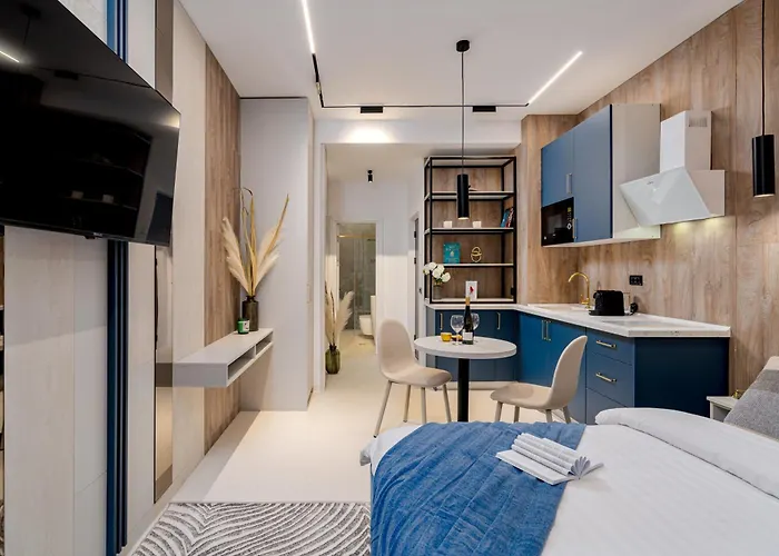 Elegant - Near Piata Romana & Athenaeum