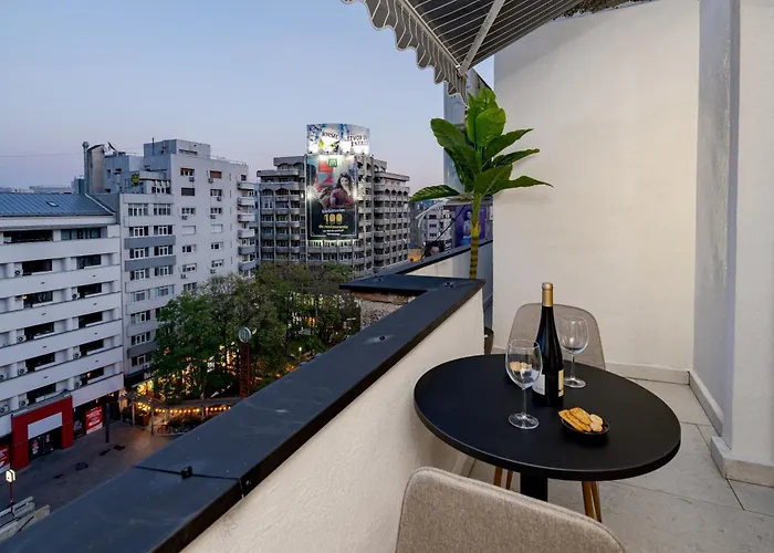 Elegant - Near Piata Romana & Athenaeum *