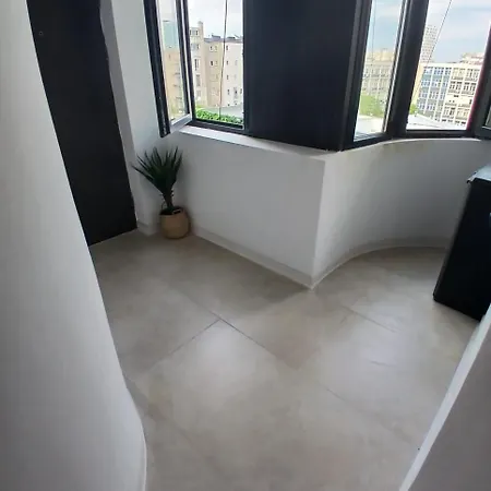 Elegant - Near Piata Romana & Athenaeum דירה בוקרשט