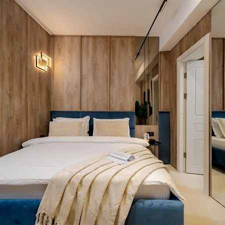 Elegant - Near Piata Romana & Athenaeum Bukareszt