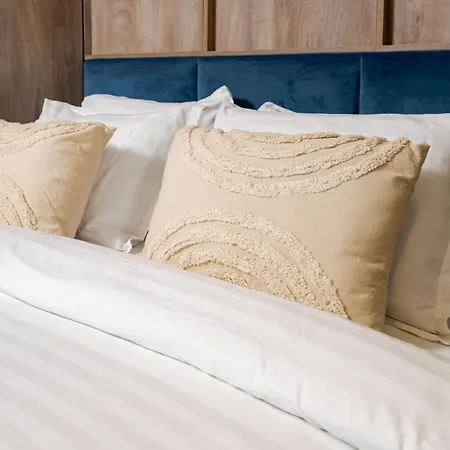 Elegant - Near Piata Romana & Athenaeum *