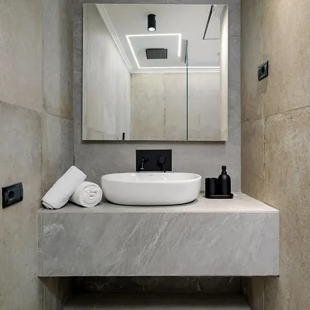 Διαμέρισμα Elegant - Near Piata Romana & Athenaeum