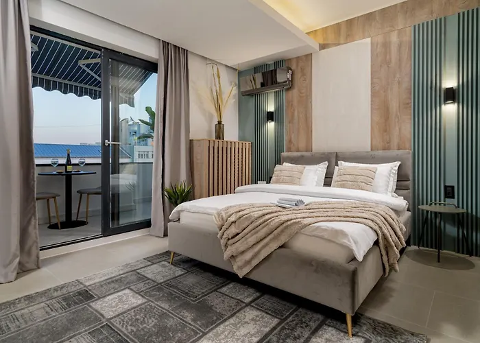 Elegant - Near Piata Romana & Athenaeum Apartment