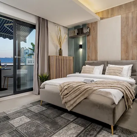 Elegant - Near Piata Romana & Athenaeum Appartement