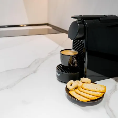 Elegant - Near Piata Romana & Athenaeum Appartement Boekarest