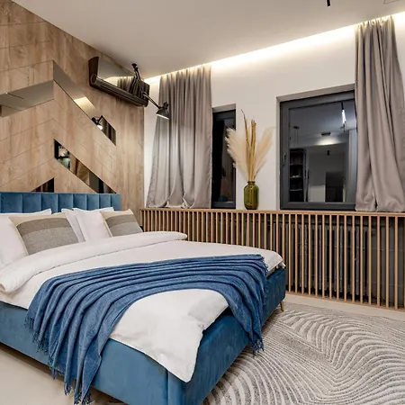 Elegant - Near Piata Romana & Athenaeum * بوخارست