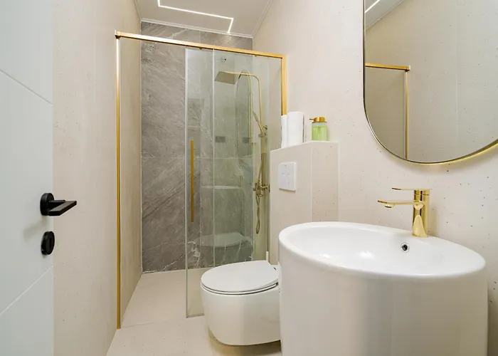 Elegant - Near Piata Romana & Athenaeum Appartement *