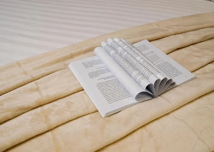 Elegant - Near Piata Romana & Athenaeum شقة بوخارست